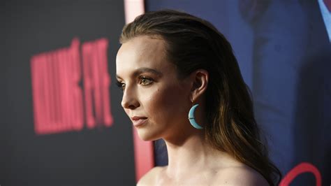 Jodie Comer frolics naked in sex scene for TV show